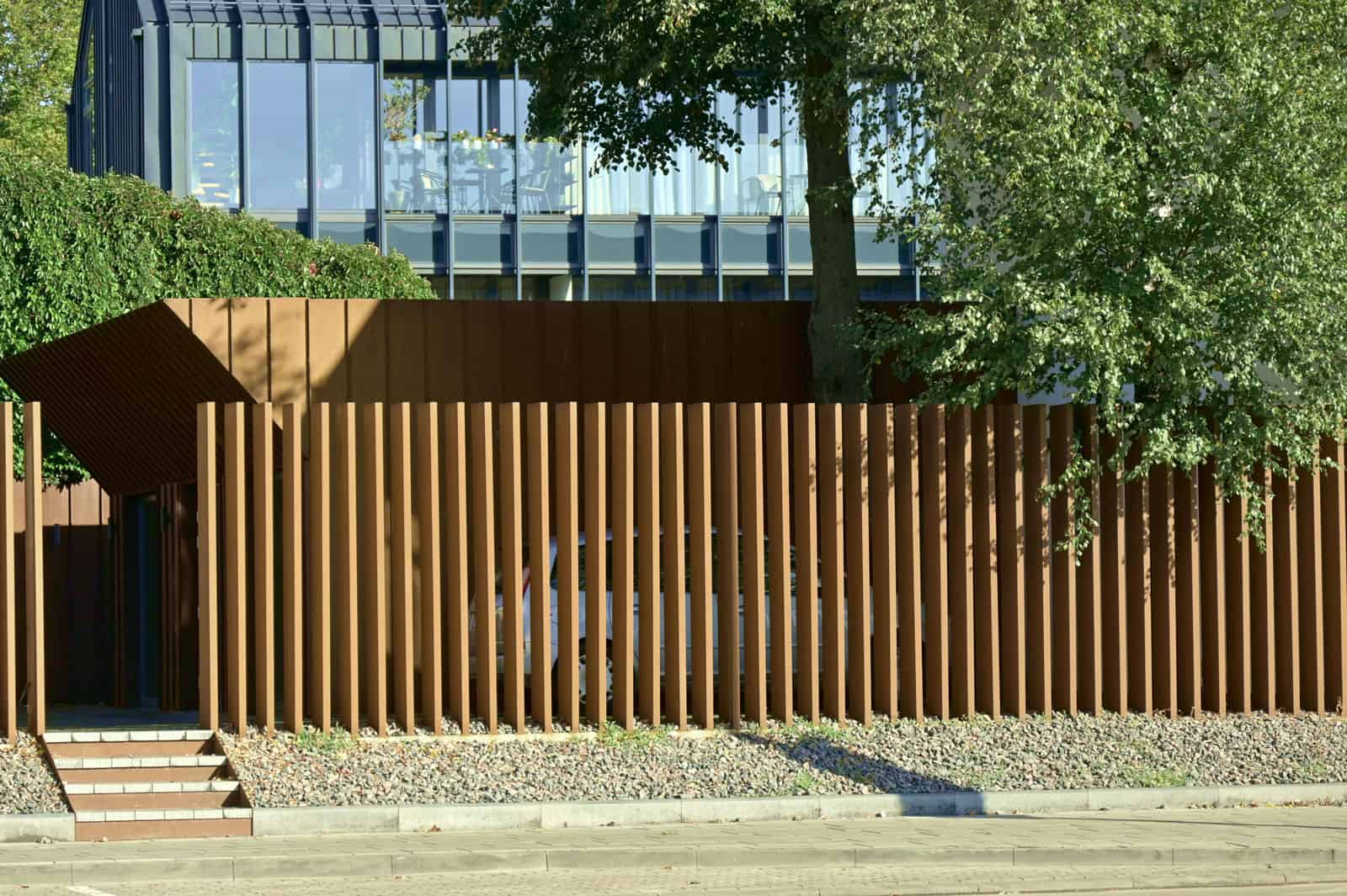 Modern-fence-architecture-in-the-garden- Pressure Washing Commercial Memphis TN m